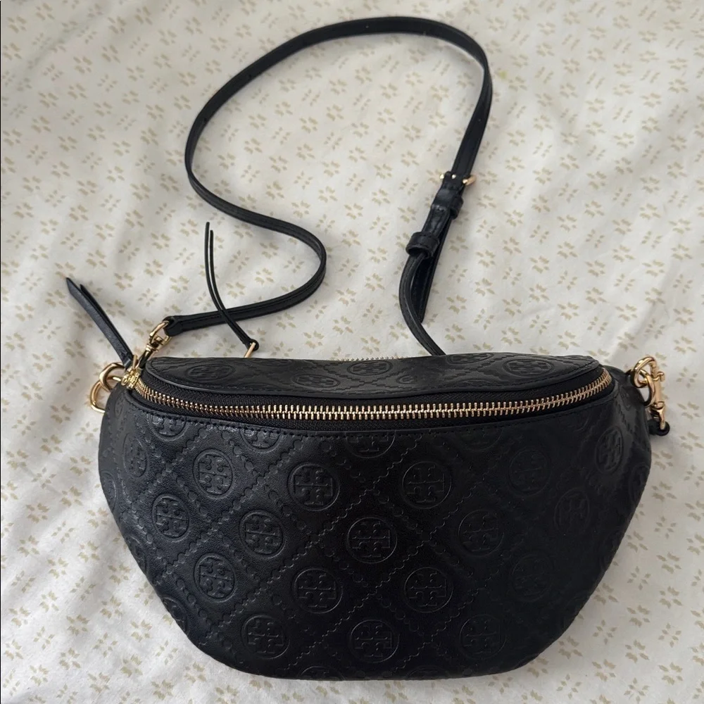 Tory Burch T Monogram Leather Belt Bag Black with gold hardware